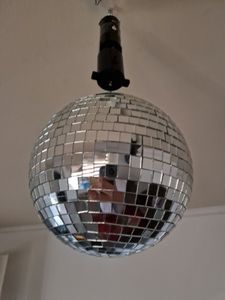 Spiegelkugel Set - 20cm Discokugel mit Batteriemotor - Discokugel Party Set Kunden-Foto 1