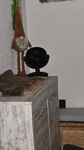 Super Leiser Ventilator 24dB, 3D Turbo-Kühlung, 90° vertikal neigbar, Kippsicher, Schnelle Abkühlung für Wohnzimmer, Schlafzimmer, Büro Kunden-Foto 1