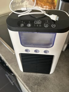 4-in-1 Mini Klimaanlage,RGB Luftkühler,Tragbare USB Ventilator mit 3 Modi,600ml Wassertank,Lange Akkulaufzeit,60° verstellbarer Winkel,Leiser,Schwarz Kunden-Foto 1