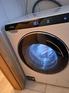 Haier HW50-BP12307-S machine à laver Charge avant 5 kg 1200 tr/min Blanc Photo du client 2