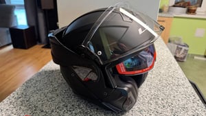 LS2 FF910 Casco ribaltabile Advant II, nero opaco, L (59/60) Foto del cliente 1