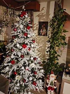Yorbay 210cm Künstlicher Weihnachtsbaum  Tannenbaum mit Beleuchtung Weiß Schneeflocken LED  für Weihnachten-Dekoration Kunden-Foto 6