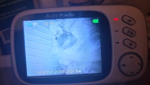 Babyphone mit Kamera - Wireless Video Baby Monitor für Digital dual Audio Funktion VOX Nachtsicht Gegensprechfunktion 3.2 Kunden-Foto 2
