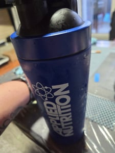 Applied Nutrition Metalowy shaker niebieski - 750 ml Zdjęcie produktu od klienta nr 1