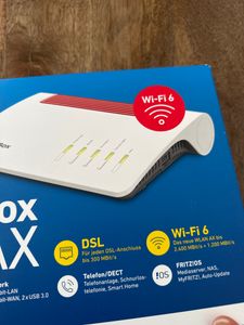 AVM FRITZ!Box 6690 Cable (DOCSIS 3.1-Kabel-Modem, 4x4 Wi-Fi 6 (WLAN AX) 4.800 MBit/s (5 GHz) + 1.200 MBit/s (2,4 GHz), 1x 2,5-Gigabit-LAN, USB 3.0) Kunden-Foto 2