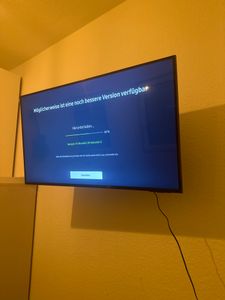 Samsung UE43DU7172U 109,2 cm (43") 4K Ultra HD Smart TV Wifi Schwarz Kunden-Foto 1