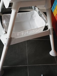 Moby-System Magnolia 2in1 Kinderhochstuhl Grau Kunden-Foto 3