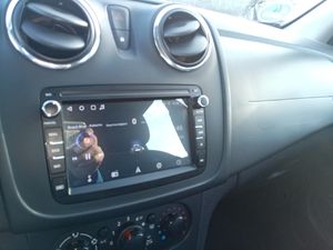 2+64G 7”Android 15 Autoradio Carplay pour Dacia Duster Sandero Lodgy Dokker Logan Renault Captur GPS NAVI WIFI BT SWC USB DSP RDS avec adaptateur DAB Photo du client 1