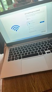 Samsung Galaxyt book 2 GO 5G