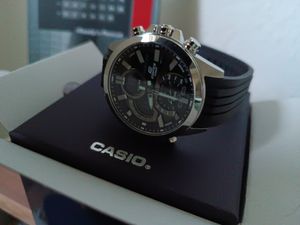 Casio - Orologio da polso - Uomo - Quarzo - Edifice - ECB-30D-2AEF Foto del cliente 1