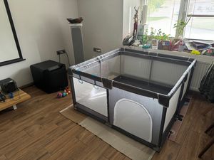 YARDIN Detská ohrádka , detská ohrádka s protišmykovou základňou, priedušná stabilná zábrana, centrum aktivít pre deti, tmavosivá (127x127x68cm) Fotografia od zákazníka č. 1
