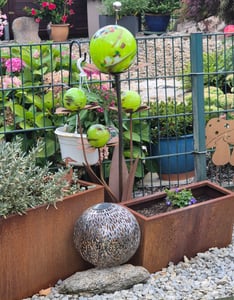 Edelrost Glasblume Ferrum, grüne Kugen Kunden-Foto 1