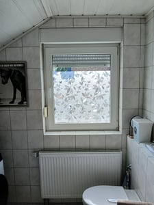 Statisch Fensterfolie 45x150 cm - Löwenzahn - Statische Sichtschutzfolie ohne Kleber aus PVC - Selbsthaftende Glasfolie für Lichtdurchlass und Privatsphäre - Fensterfolie statisch haftend Kunden-Foto 1