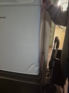 homeX FM1015-B Mini Gefrierschrank, Gefriertruhe klein - 33L Nutzinhalt, 4-Sterne Gefrierbox, Freezer, Tiefkühlschrank Kunden-Foto 3