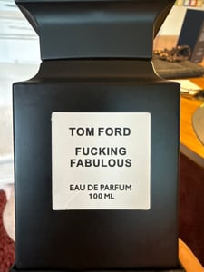 TOM FORD Fucking Fabulous, Unisex, 100 ml, ALCOHOL DENAT. , FRAGRANCE (PARFUM) , WATER\AQUA\EAU , TOCOPHEROL , LIMONENE , LINALOOL , COUMARIN... Kunden-Foto 1