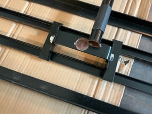 Wiltec Aluminium Rasenrakel 91,4 x 25,4 cm mit 2 m Stiel, Rasen Rakel Unebenheiten im Rasen ausgleichen, Leveler Gartengerät zum Rasen sanden Kunden-Foto 1
