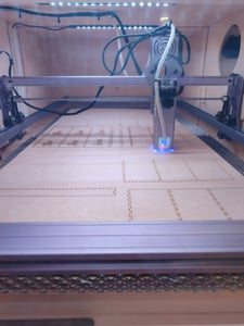 Clanmacy 40 pezzi foglio di legno A3 | 420 x 300 x 3 | Tagli sottili di compensato | Foglio perfetto per seghetto, pirografia, taglio laser, router CNC, openwork Foto del cliente 1
