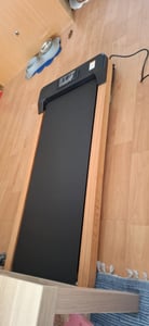 Elektrisches Laufband DeskWalk für zu Hause oder Büro, LCD-Display Motorisiertes Fitnessgerät, Schreibtisch Heimtrainer - Anthrazit Kunden-Foto 3