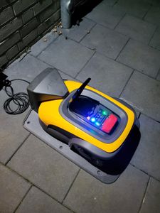 STIGA Rasenroboter A 300, kabellos, autonom, für Rasenflächen von 450 m² Kunden-Foto 26
