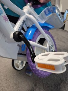 Rower dziewczęcy Dino SNOW QUEEN 12" Zdjęcie produktu od klienta nr 2
