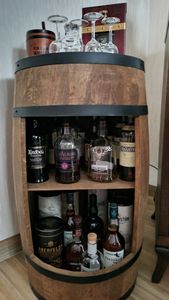 Tonneau en bois, cave à vin de style rétro, porte-bouteilles en bois, hauteur 80 cm, décoration élégante pour le salon, table à vin et porte-bouteilles (wengé) Photo du client 1