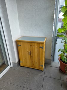 Mucola armadio per attrezzi casetta da giardino armadio da giardino casetta da giardino + 2 porte tavolo per piante armadio multiuso - marrone Foto del cliente 2