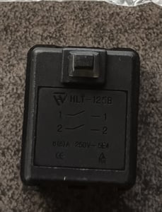 BSD Bouton de remplacement Interrupteur, interrupteur de remplacement pour meuleuse d'angle - Modèle : HLT-125B - 6A 250V/12A 125V - Compatible avec les meuleuses d'angle 115/125mm Black&Decker KG65,KG72,KG90 Photo du client 1