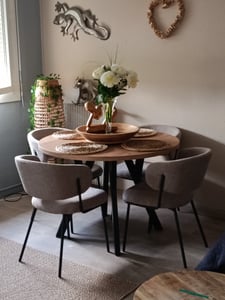 Dekori Runder Ausziehbarer Esstisch für Esszimmer, Wohnzimmer PERO, Loft-Stil, Durchmesser: 110 / 160 cm, Farbe: Eiche Craft Golden / Weiss Kunden-Foto 9