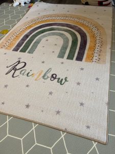 Carpetsale24 D?tský Koberec s Duha Designem Koberec pro Kluky i Holky Hravý Koberec do D?tského Pokoje Odolný a Pohodlný, Velikost: 160x230 cm Fotografie od zákazníka č. 1