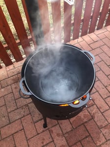BBQ-Toro Gusseisen Kazan 19 L mit Kazan Ofen Ø 44 cm, Gusstopf mit Deckel, Gulaschkessel, Feuertopf Kunden-Foto 2