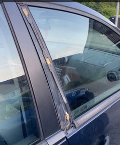 Zierleiste Türblende B-Säulen Leiste Beifahrer vorne rechts für FORD FUSION JU Kunden-Foto 1