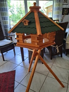 Ptačí budka XXL se stojanem, 67 x 45 cm, černá, typ 5.1 Fotografie od zákazníka č. 11