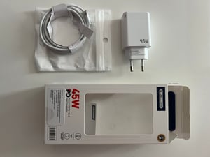 45W USB-C Schnellladegerät mit Kabel – Netzteil, Ladegerät & Ladeadapter für iPhone, Samsung, Xiaomi & Huawei – Weiß / Lightning 1 Meter Kunden-Foto 1