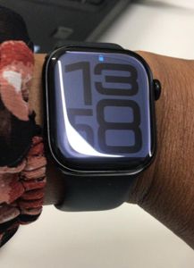 Apple Watch Series 10 , OLED, Touchscreen, 64 GB, WLAN, GPS, 36,4 g Kunden-Foto 5