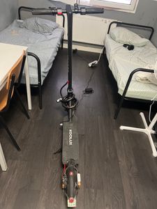 E-Scooter (ABE) mit Straßenzulassung (eKFV) Klappbar ,Elektroscooter Range 400w Motor Ultra Leichtgewicht mit 8,5 Zoll Elektroroller Kunden-Foto 1