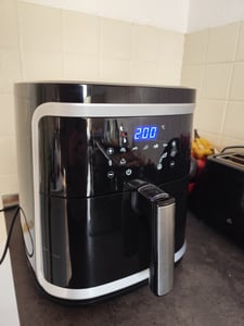 Aigostar - 7L intelligente Heißluftfritteuse, Friteuse Heissluft 1900 W Heissluftfriteuse, 7 Programmen, Warmhalten, 20 Rezepte Kunden-Foto 10
