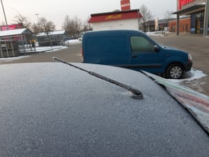 Universal Auto KFZ Dach Antenne Dachantenne Fahrzeugantenne Autoantenne 23cm Kunden-Foto 1