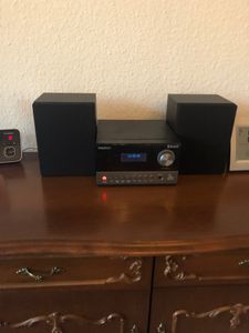 MEDION E64088 Micro Audio System Kompaktanlage (DAB+, CD-Player. PLL UKW Radio, Bluetooth, USB Anschluss, Sleeptimer, MP3, LCD-Display mit 12/24 Std. Anzeige) Kunden-Foto 1