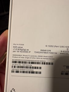 Apple iPhone 17 , 16 cm (6.3"), 2622 x 1206 Pixel, 256 GB, 48 MP, iOS 26, Lavendel Kunden-Foto 2