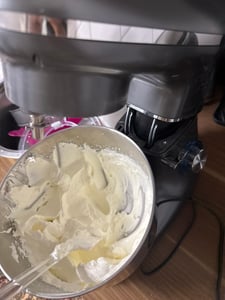 Fentic Küchenmaschine 2000W – Knetmaschine, Rührmaschine, 6,2L Edelstahlschüssel, 6 Geschwindigkeiten, Pulsfunktion Kunden-Foto 2