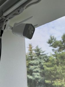 ZOSI 4MP Außen WLAN Überwachungskamera mit Plug-In-Strom, KI Personenerkennung, Farbnachtsicht, Spotlight Sirene Warnung, 2-Wege-Audio, C188 Kunden-Foto 1
