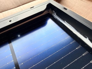 Solarpanel 500W Bifazial Glas-Glas N-Type – Solarmodul Full Black 40V für Balkonkraftwerk / Photovoltaikanlage (2 Stück) Solakon® Kunden-Foto 3