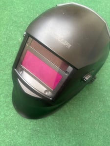Casco de soldadura Tacklife PAH01D con sensores de filtro de sombra independientes, color Foto del cliente 1