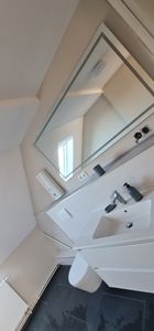 Wandspiegel 140×70 cm LED Spiegel mit Touch Beschlagfrei Wandspiegel mit LED Beleuchtung CE IP44 Kunden-Foto 2