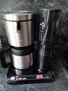 Bosch TKA8A681, Filterkaffeemaschine, 1,1 l, Gemahlener Kaffee, 1100 W, Schwarz, Edelstahl, Weiß Kunden-Foto 2