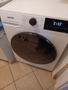 Gorenje WD2A854ADPS/DE Waschtrockner Frontlader, 8 kg Waschen, 5 kg Trocknen, weiß Kunden-Foto 2