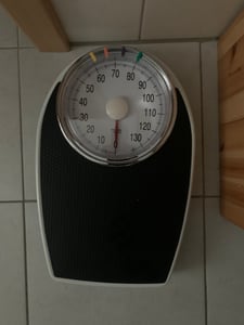 Karcher mechanische Personenwaage, Libro im Retro-Design - analoge Waage, bis max. 136 kg Kunden-Foto 1