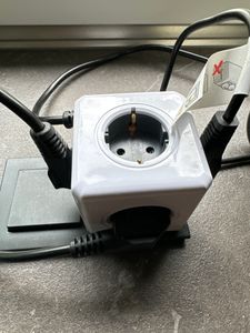 Allocacoc 1100GY/DEORPC, Vnitřní/venkovní, Typ F, Šedá, CE, 5 AC zásuvky / AC zásuvek, 250 V Fotografie od zákazníka č. 2