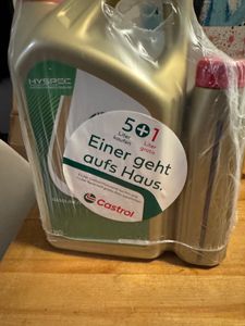 Castrol 5W-30 EDGE FST - 5 Liter Motoröl inklusive 1 Liter Motoröl Kunden-Foto 1