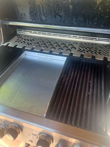 Edelstahl Multistation | Warmhalterost für Broil King Baron / Regal / Imperial 520 u. 590 | mit Drumstick Halterung | 3mm stark Kunden-Foto 1